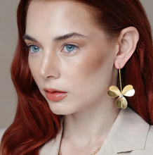 Load image into Gallery viewer, ORCHID STICK DROP Earrings