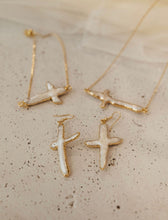 Load image into Gallery viewer, Pearl Cross Necklace