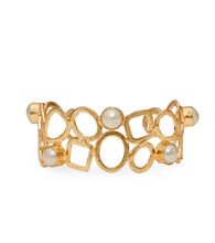 Load image into Gallery viewer, Behive Cuff Gold Pearl
