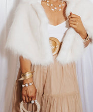 Load image into Gallery viewer, Lexi Baroque Triple Pearl Luxe Gold Cuff