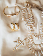 Load image into Gallery viewer, Rivera Layered Cross Necklace