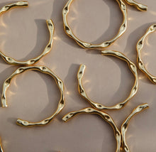 Load image into Gallery viewer, SOLEIL BANGLE