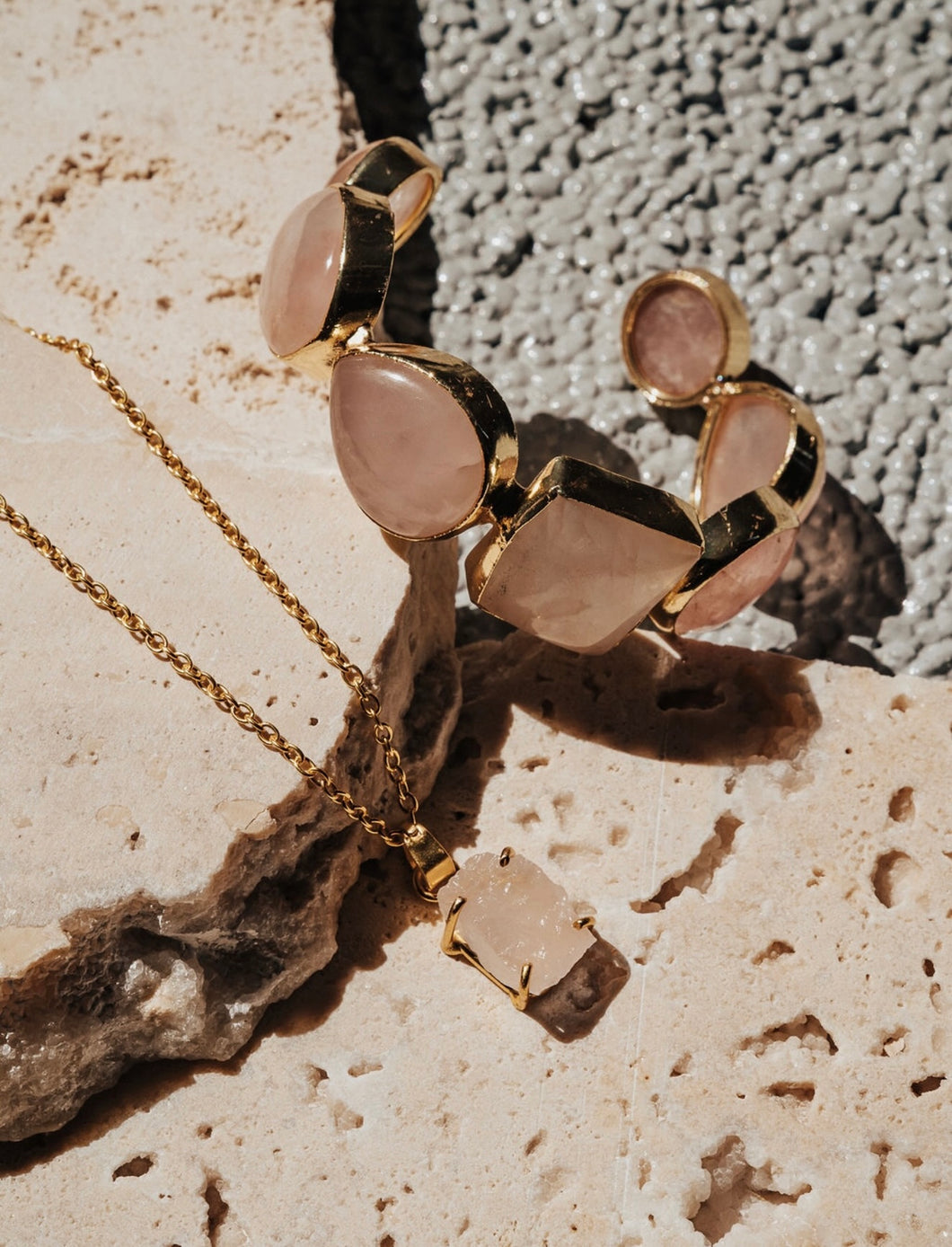 MARINA CUFF Rose Quartz