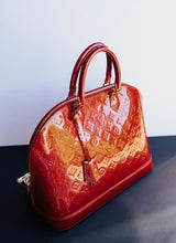 Load image into Gallery viewer, Louis Vuitton Alma GM
