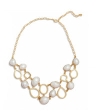 Load image into Gallery viewer, BEEHIVE NECKLACE Pearl
