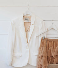 Load image into Gallery viewer, Scotch &amp; Soda Single Breasted White Tailored Blazer -Preloved Designer Consignment
