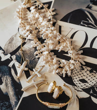 Load image into Gallery viewer, Rivera Layered Cross Necklace

