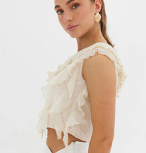 Load image into Gallery viewer, Isabella Ruffle Top Biibish Tagged A Medium - Suits An 8
