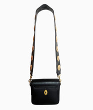 Load image into Gallery viewer, SOUTH  BEACH SHELL SHOULDER BAG - BLACK
