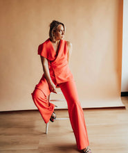 Load image into Gallery viewer, ALIZA VEST - RED By Cazinc The Label
