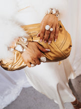 Load image into Gallery viewer, Amber Baroque Double Pearl Luxe Gold Ring
