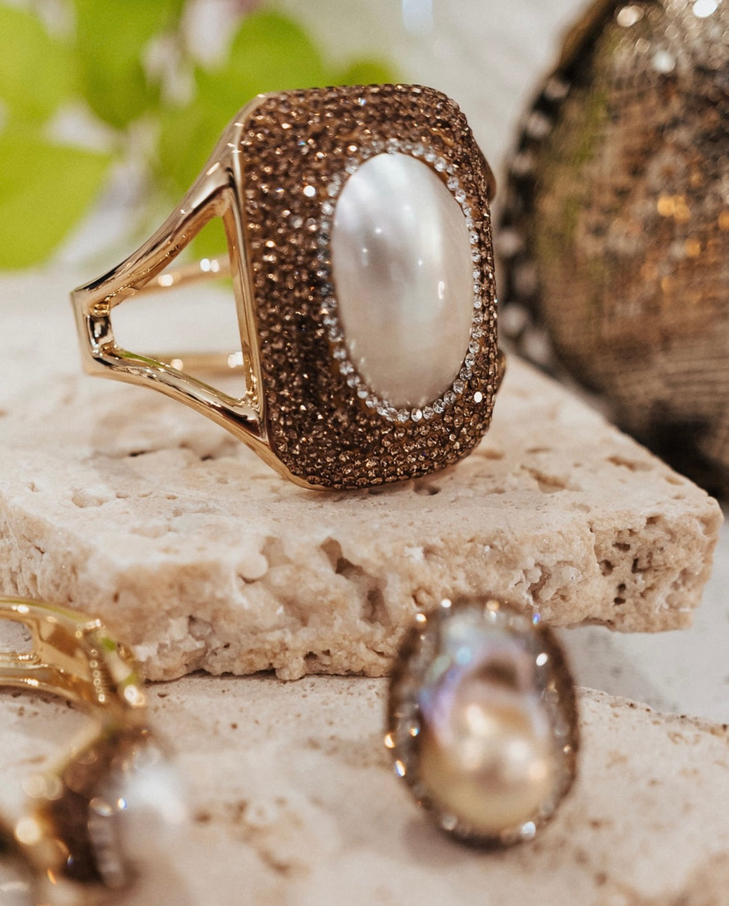 Chloe Pearl Luxe Gold Cuff