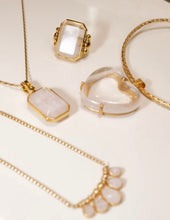 Load image into Gallery viewer, Lover Crystal Choker
